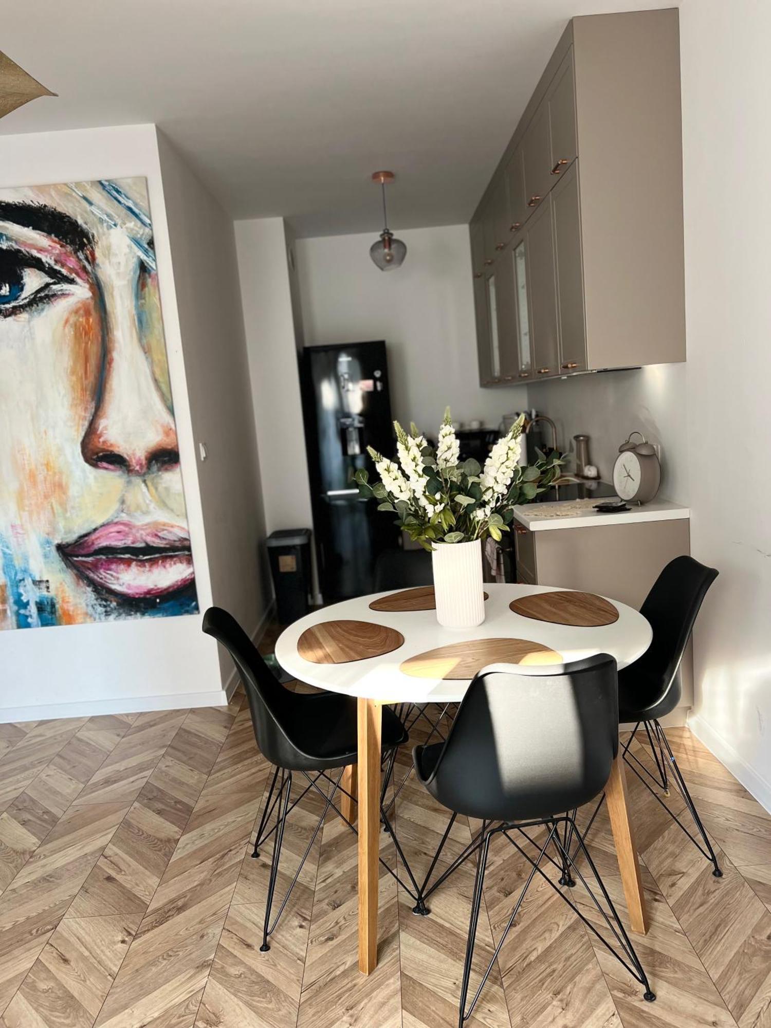 Apartment Uroczy Z Ogrodem *